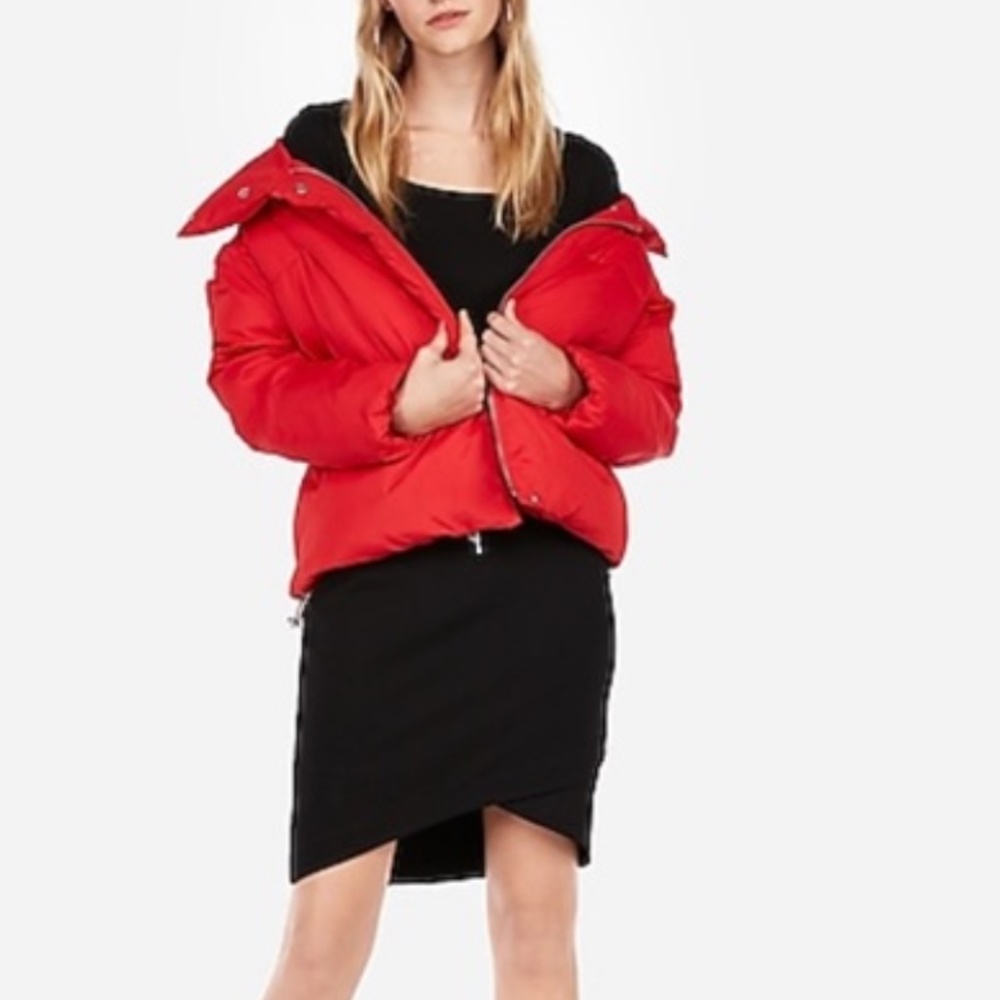 JACQUARD SQUARE NECK SHEATH DRESS IN BLACK